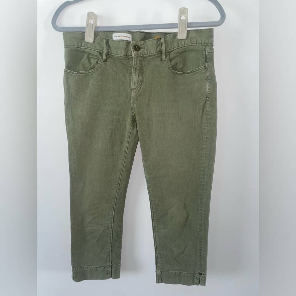 Anthropologie Green Low-Rise Straight Capri Jeans